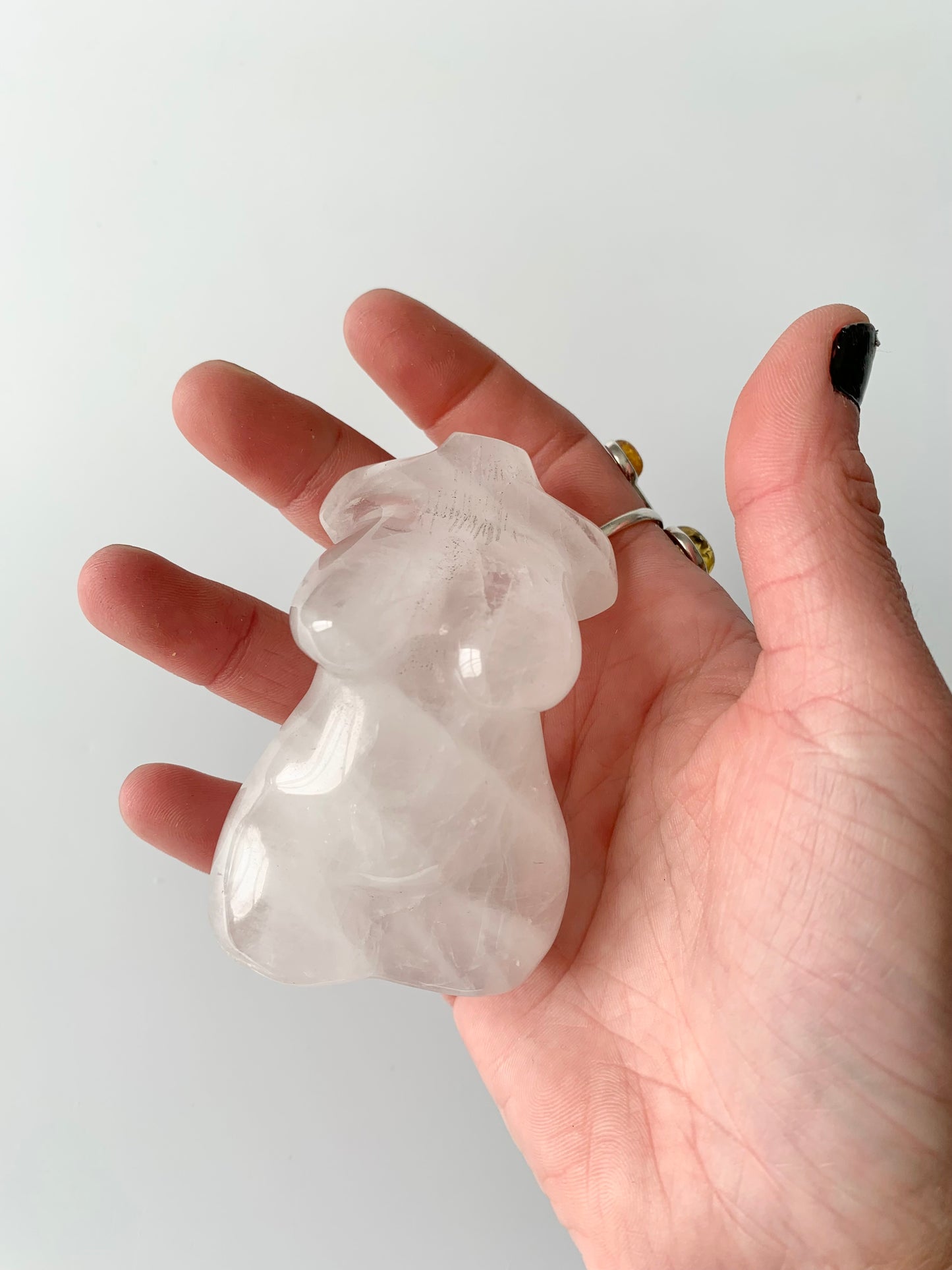 White Quartz Curvy Goddess Body, ~3 inches