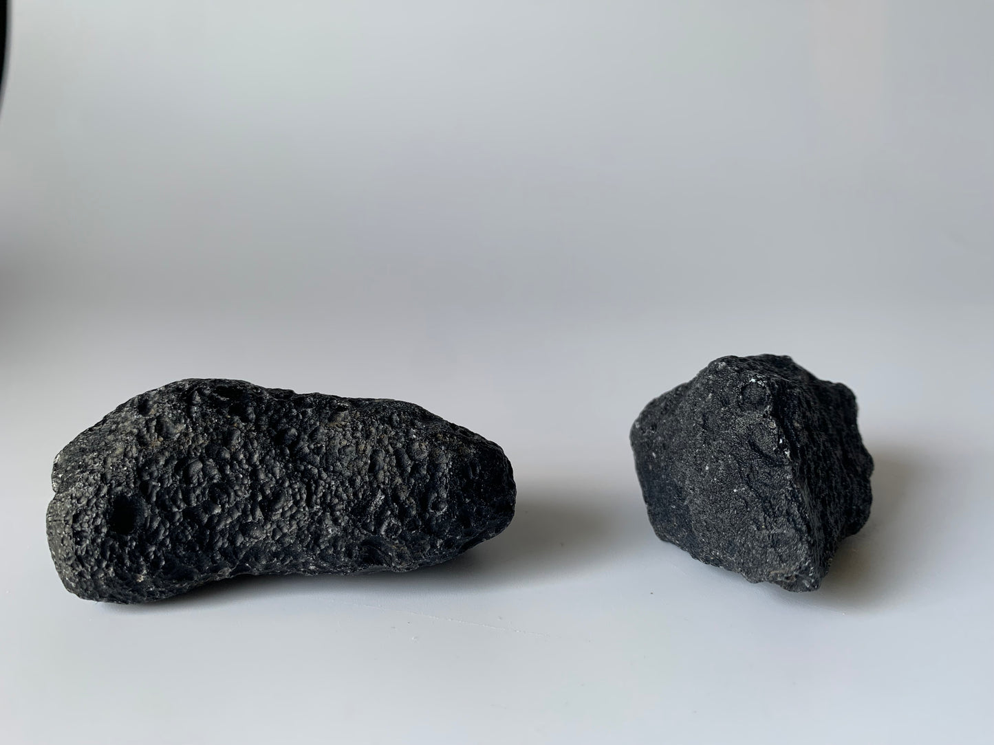 Tektite meteorite debris