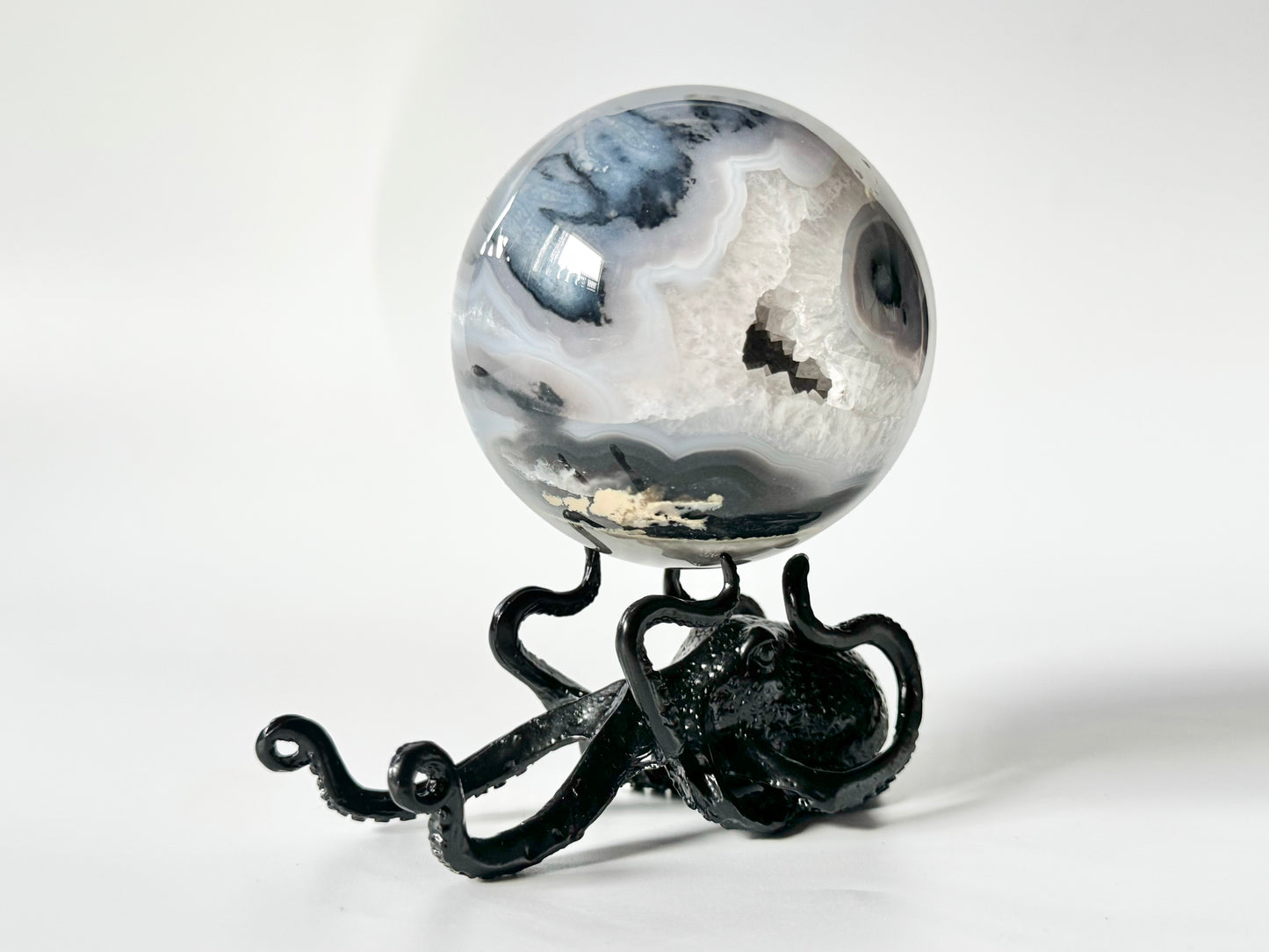 Octopus Sphere Holder