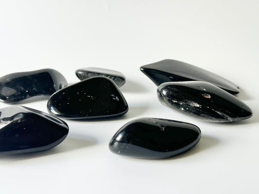 Black Obsidian, Large Tumble