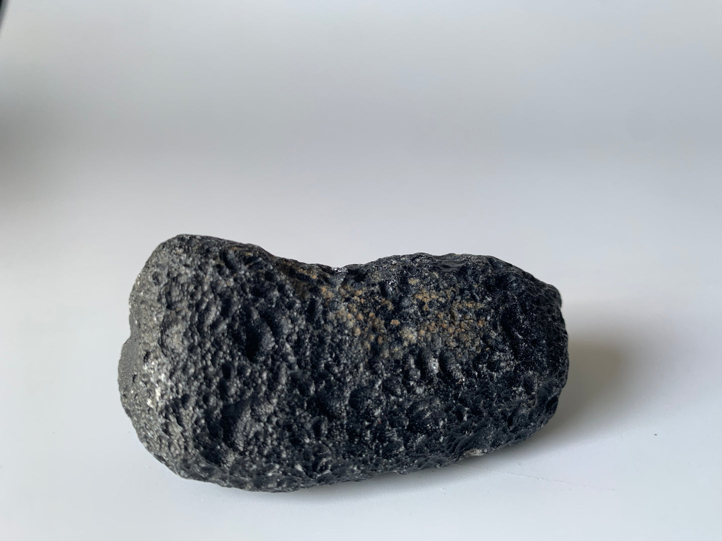 Tektite meteorite debris