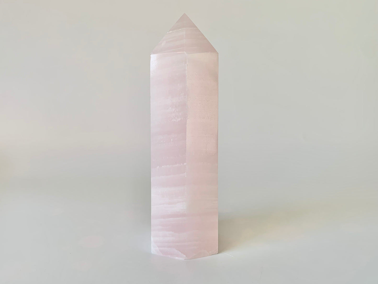 Mangano Calcite Tower