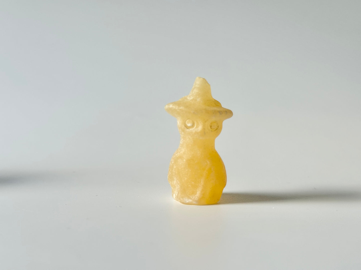 Mini Cat with Witch Hat and Cape Carving