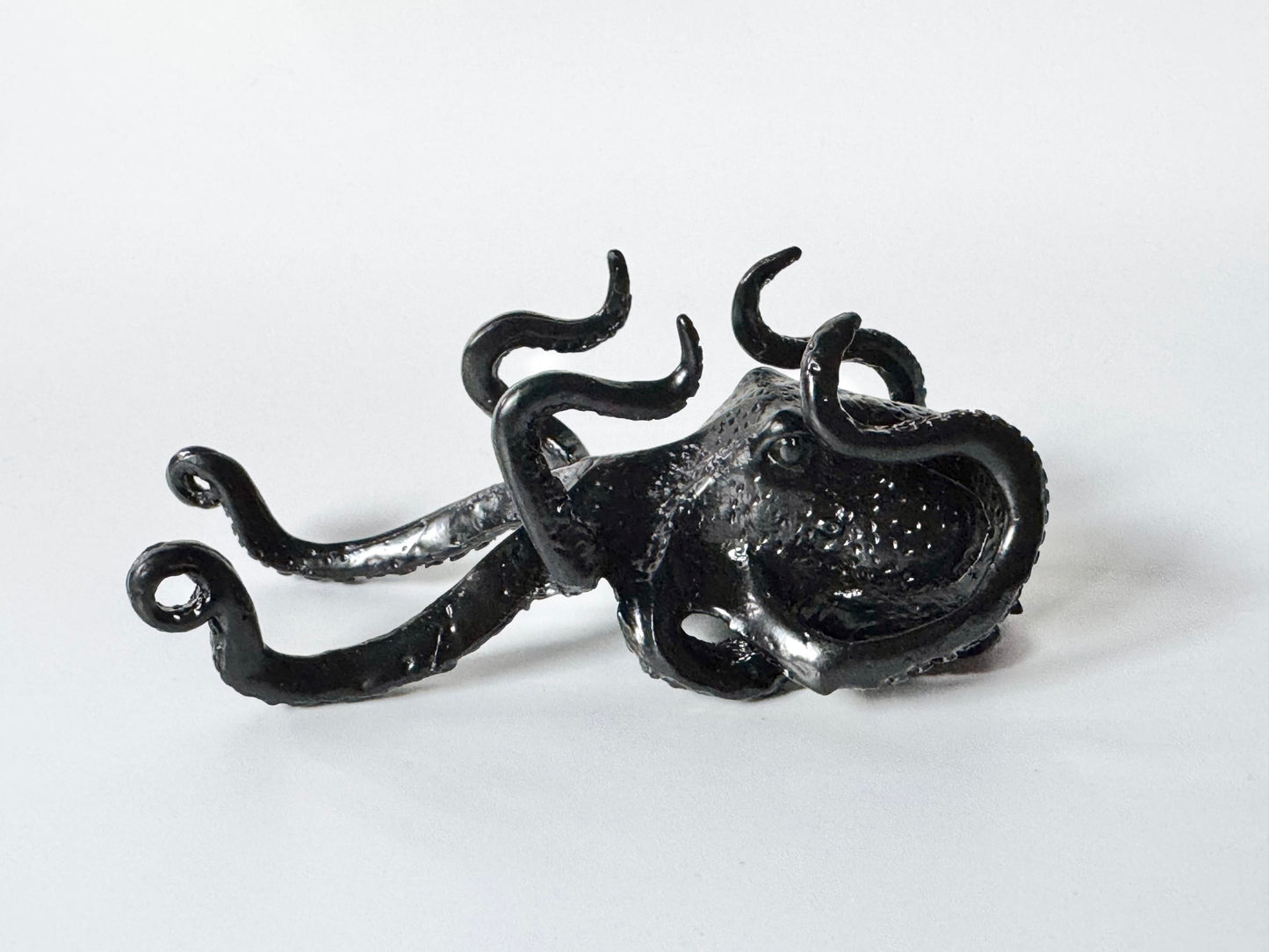 Octopus Sphere Holder