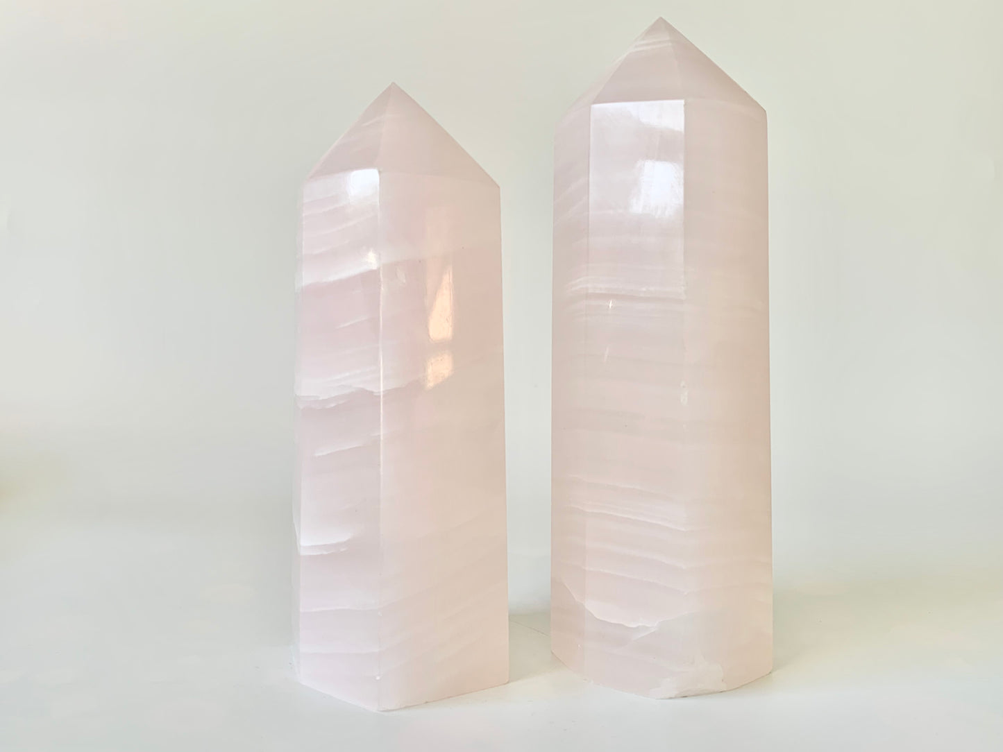 Mangano Calcite Tower