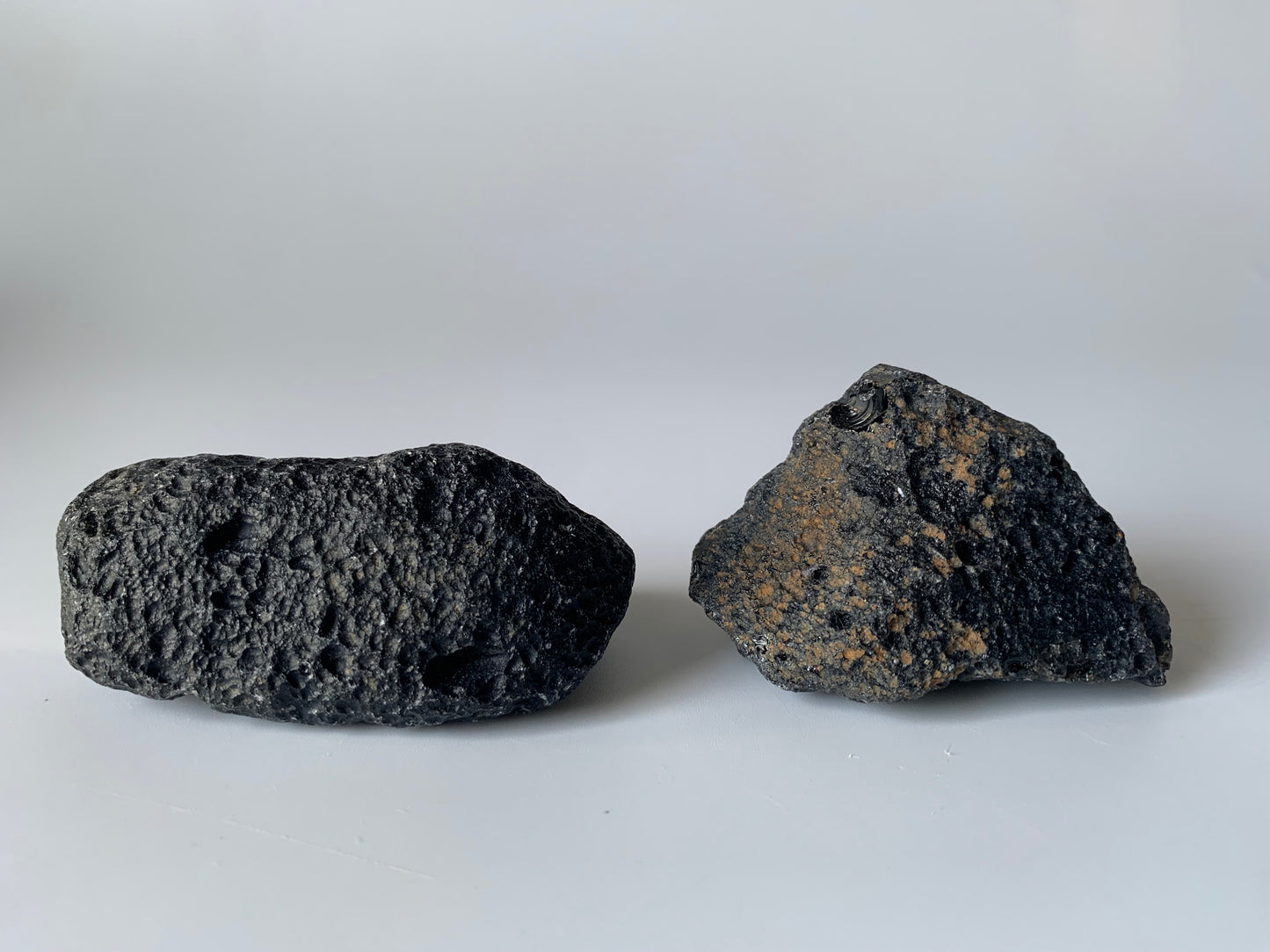 Tektite meteorite debris