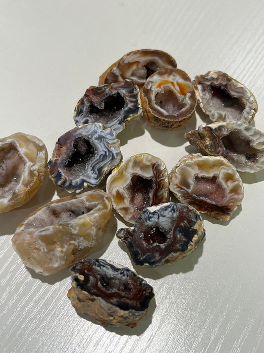 Oco Agate geode Polished Pairs, Assorted