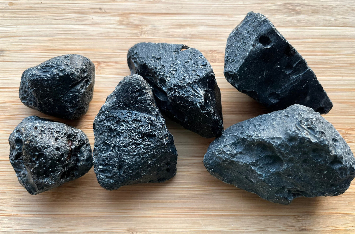 Tektite meteorite debris