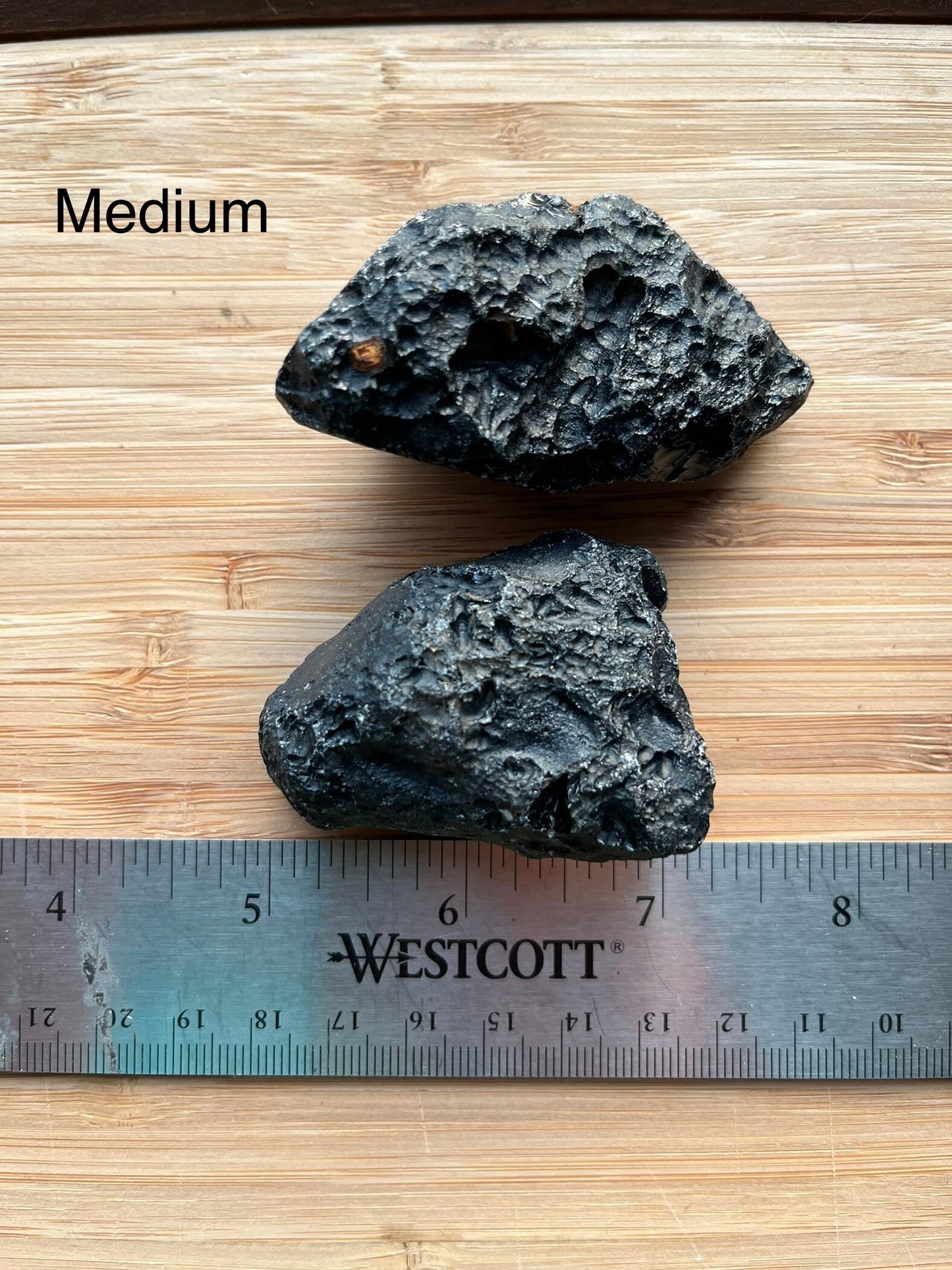 Tektite meteorite debris